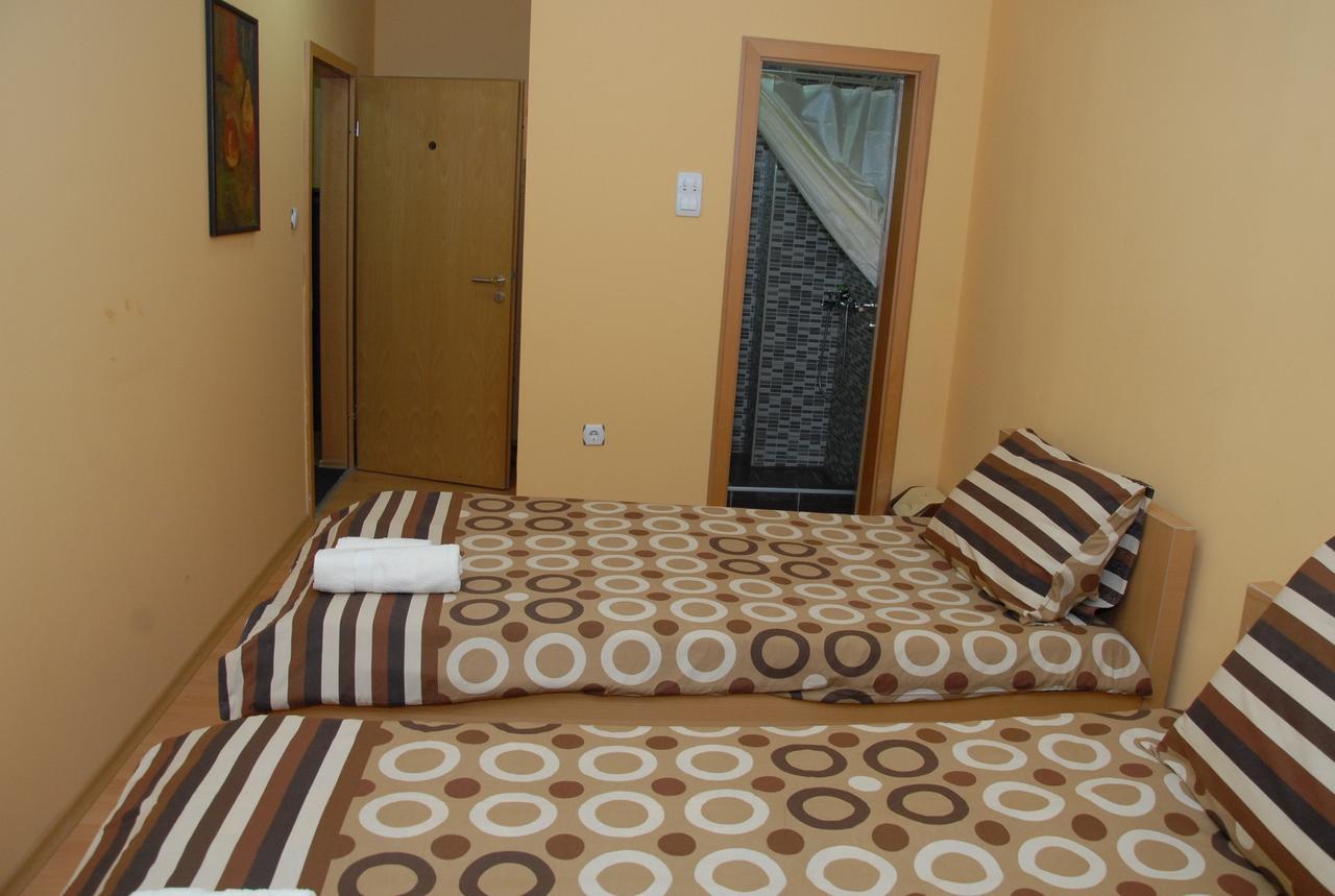 Lido Golden Apartments Скопие Екстериор снимка